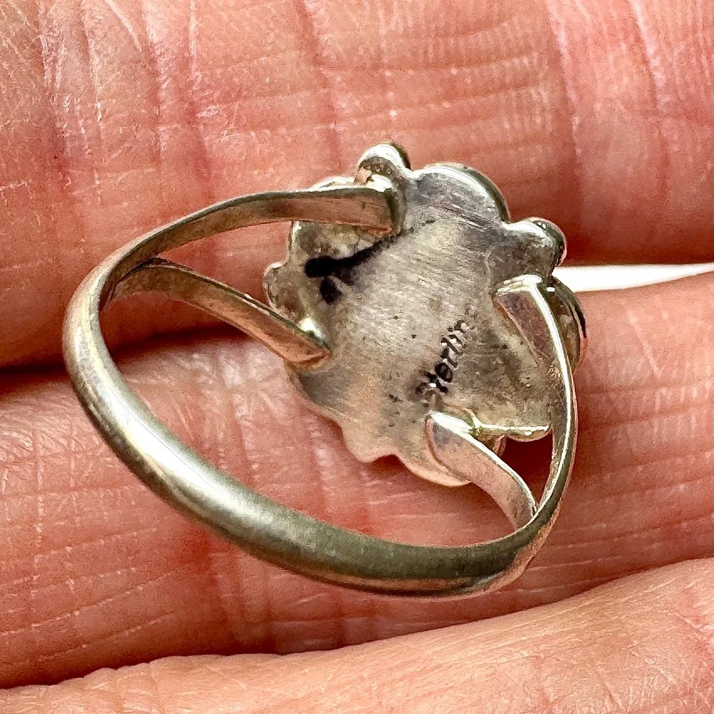 Navajo Flower Ring Red Spiny Oyster Sz 7 Sterling Silver Scalloped Native Amer